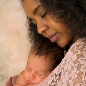 Mama and Newborn Love Postnatal - Bella Mama