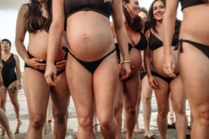 Pregnancy Photoshoot In Beach Four